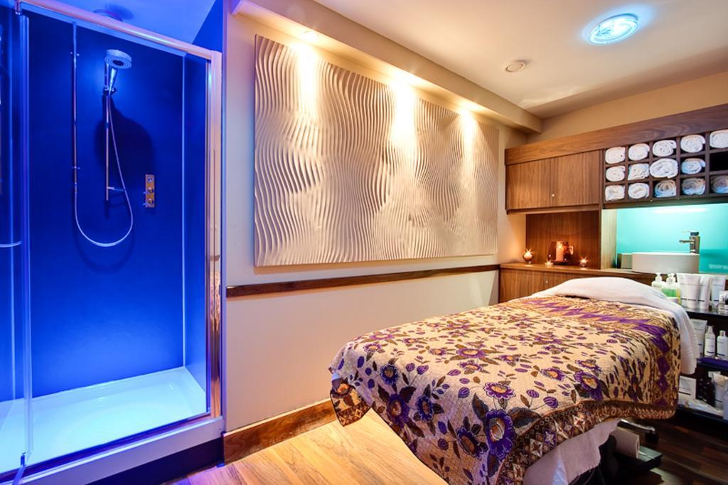 Hotel Lea Marston 4*